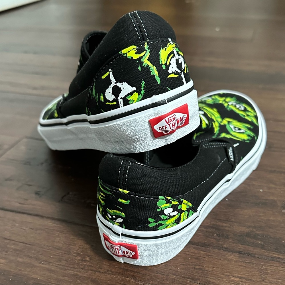 VANS Eyes In The Dark Classic Slip-On Shoes
 Women’s 11/Men’s 9.5
